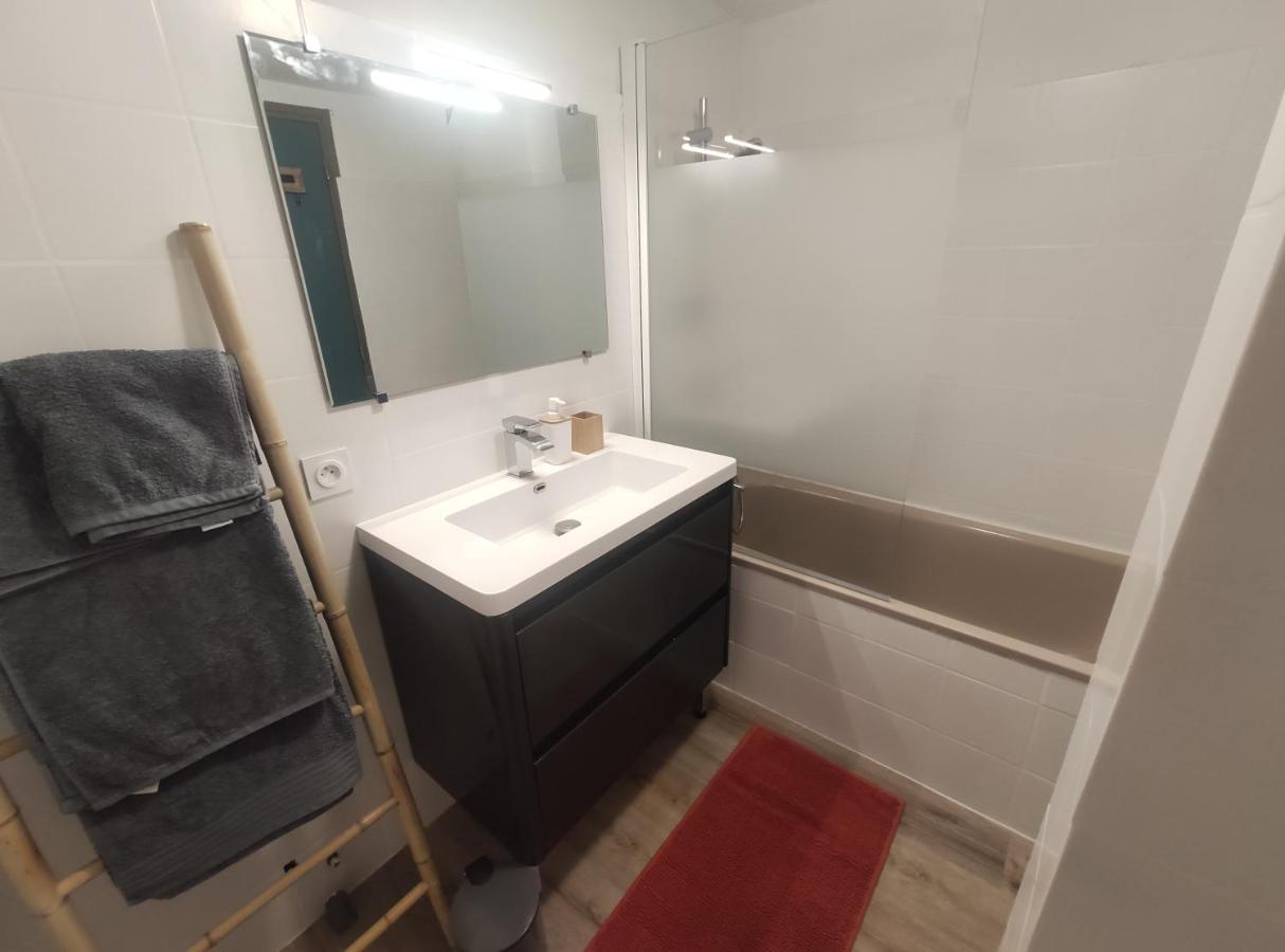 Superbe Appartement Au Coeur Du Centre Ville Carcassonne Exteriör bild